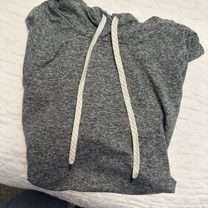 Vuori hoodie Size M